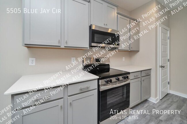 Building Photo - 5505 Blue Jay Cir