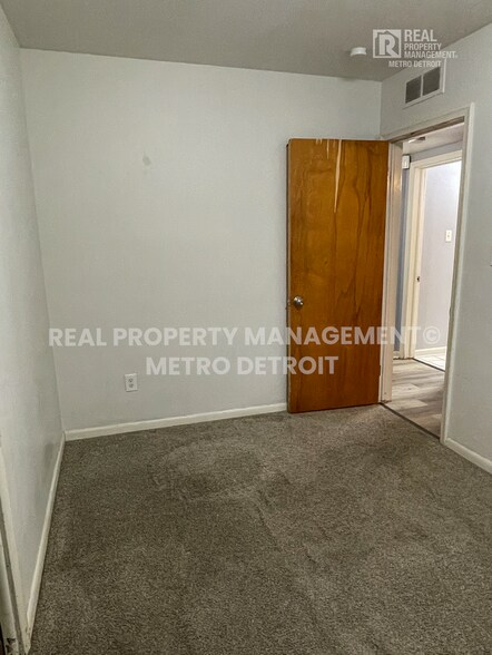 Building Photo - 25292 Orchard Grove St