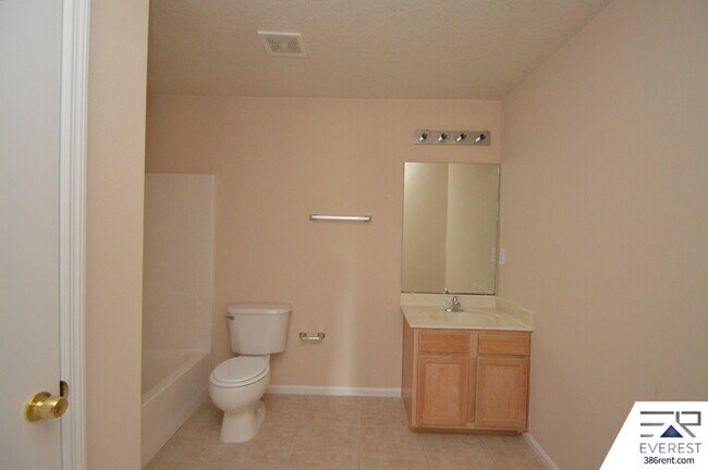 Building Photo - 38 Russo Dr