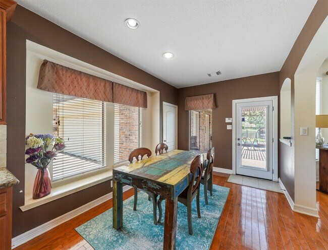 Building Photo - 3826 Bell Hollow Ln
