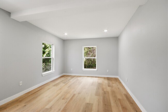 Building Photo - 10430 Wiggins St