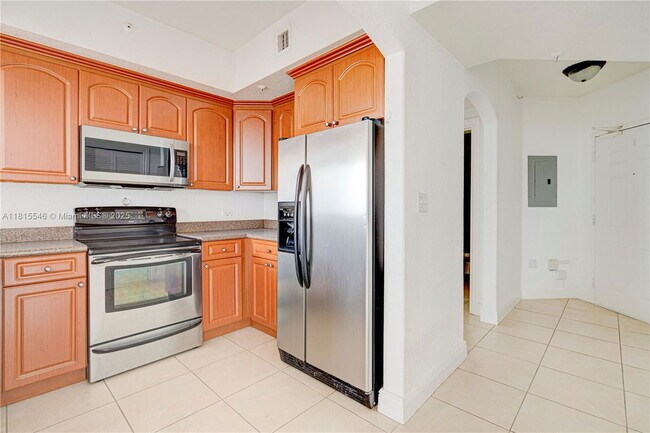 Primary Photo - 2301 SW 27th Ave