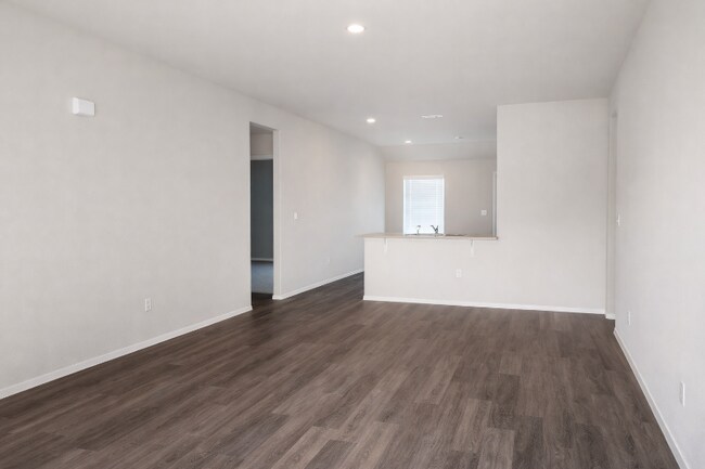 Building Photo - 2606 S Silver St