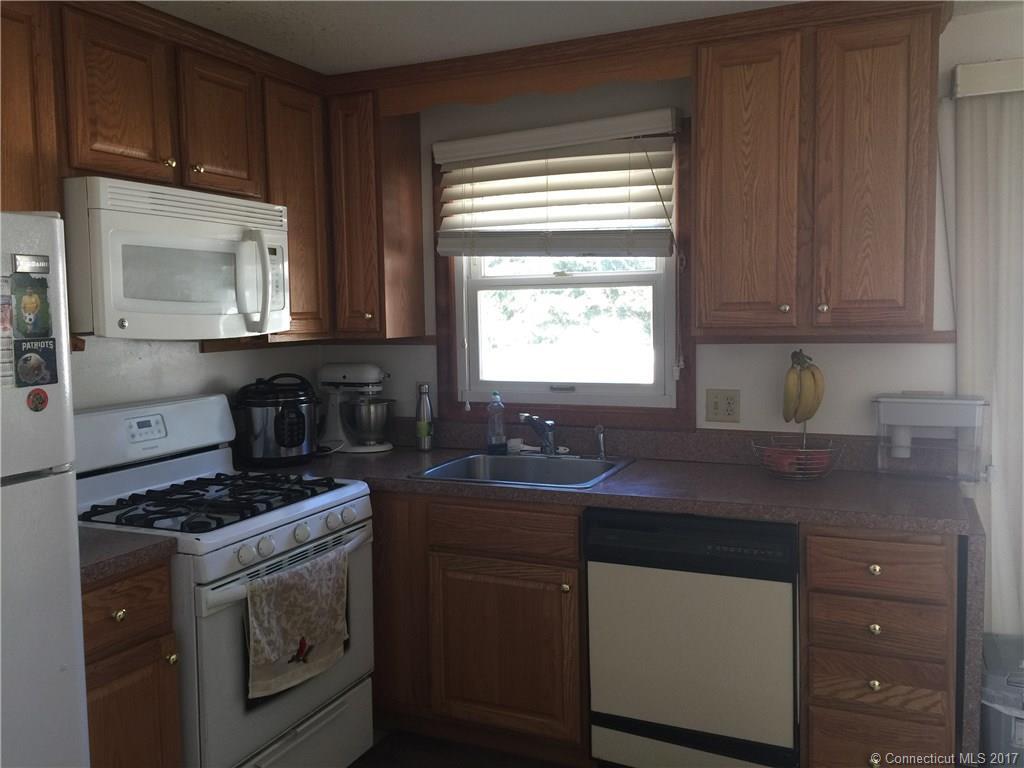 Building Photo - B5 Saint Marc Cir