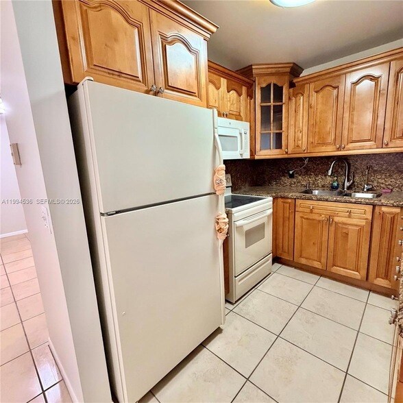 Building Photo - 13300 SW 1st St