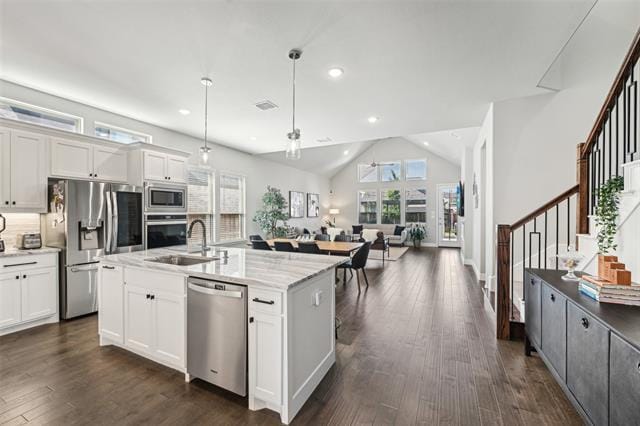 Building Photo - 13457 Rembrandt Dr