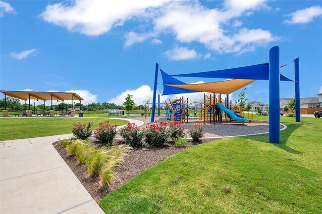 Building Photo - 2412 Ekvall Dr