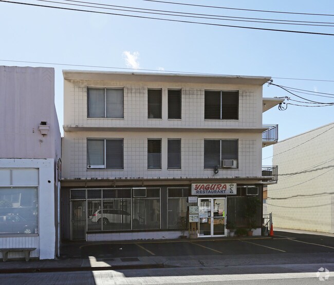 Building Photo - 1651 Liliha St