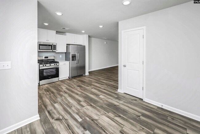 Building Photo - 244 Bones Rd