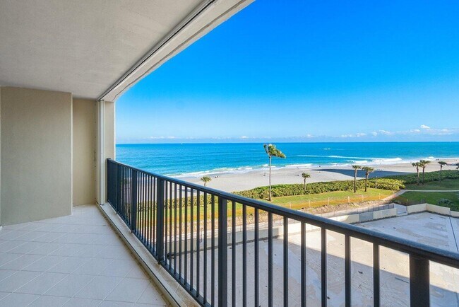 Building Photo - 200 Ocean Trail Way