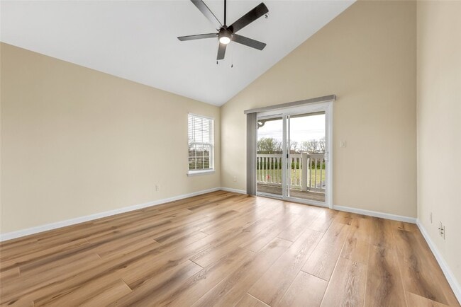 Building Photo - 6303 Spring River Dr