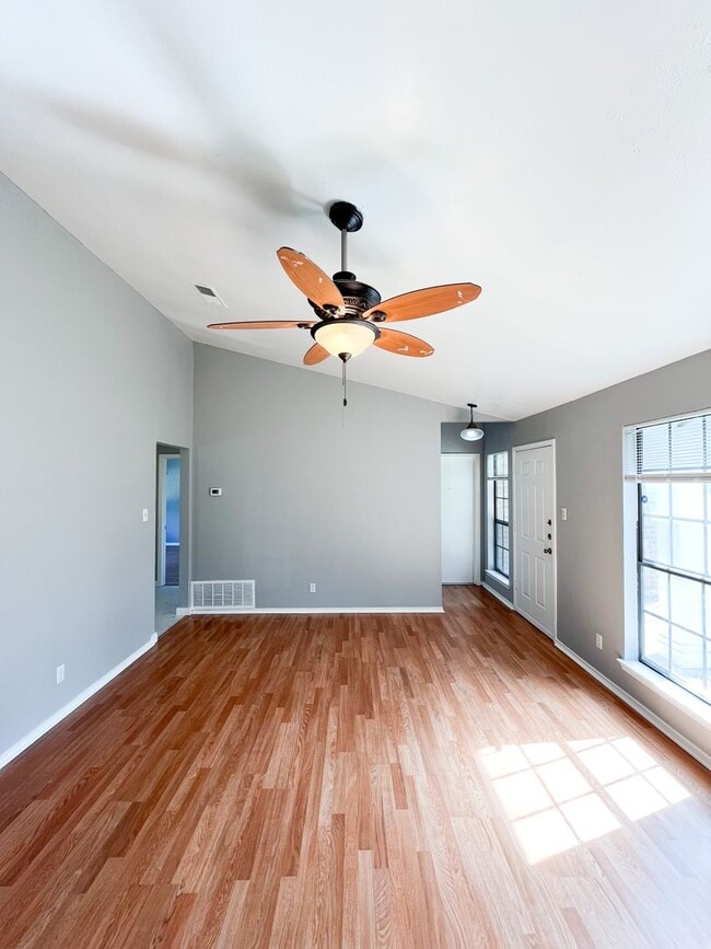 Building Photo - Available NOW!!!! This charming 2 story, 4...