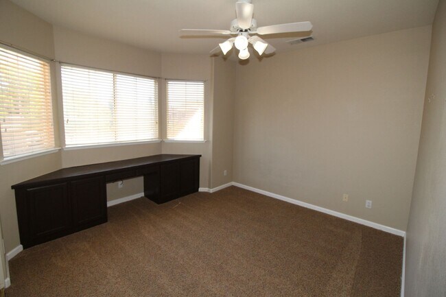 Building Photo - Cute Two-Story Home With Pool & RV Parking