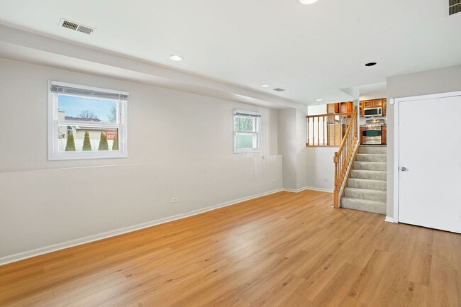 Building Photo - 2614 La Brecque Dr