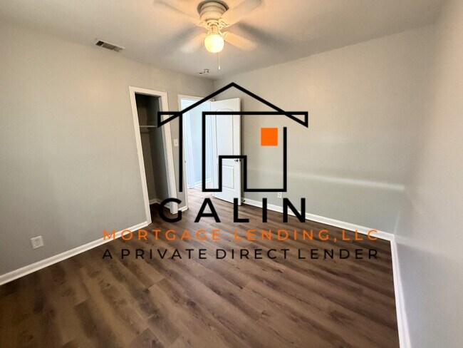 Building Photo - 1502 E 31st St