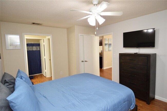 Building Photo - 11901 4th St N