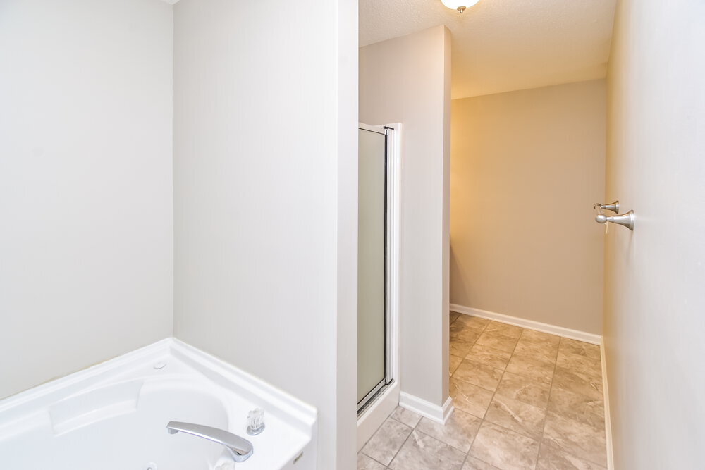 Building Photo - 7296 Green Ash Dr