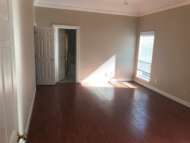 Building Photo - 3610 Chandler Ln