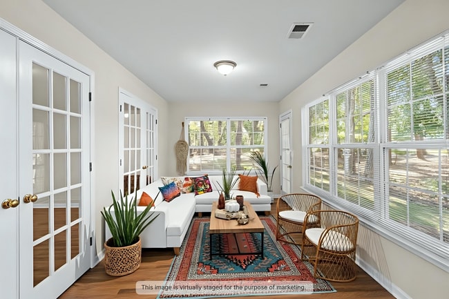 Building Photo - 4 Bed / 2 Bath Single Family Home for Rent in Arrowhead