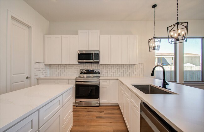 Building Photo - 1248 Rd 5802