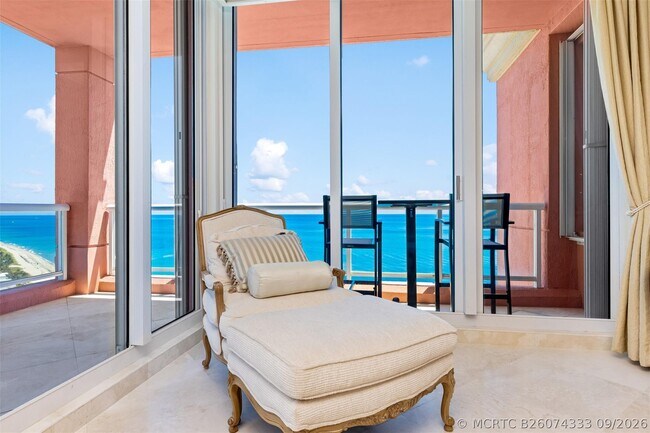 Building Photo - 2110 N Ocean Blvd