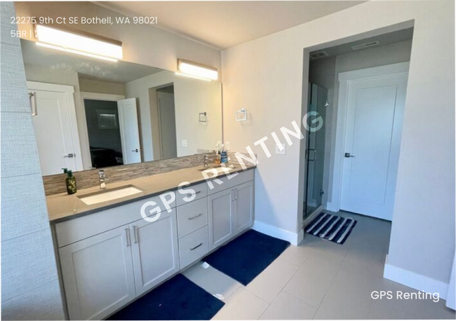 Building Photo - Elegant 5-Bedroom Home in Bothell ! ! !