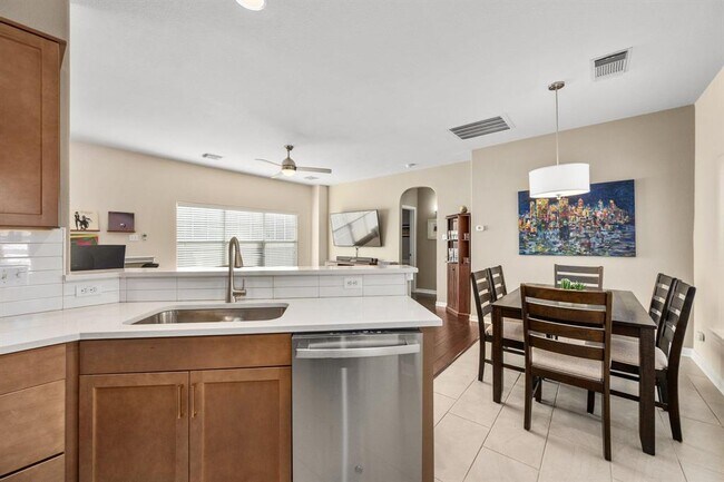 Building Photo - 2905 Saville Loop