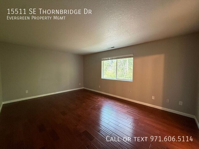 Building Photo - 15511 SE Thornbridge Dr
