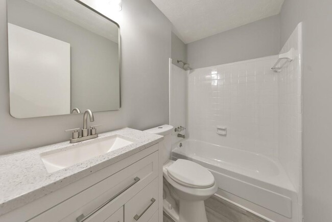 Building Photo - 8453 Alden Dr
