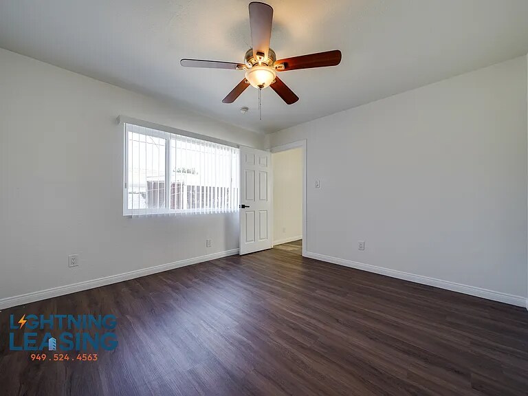 Building Photo - 2134 Cloverdale Ave