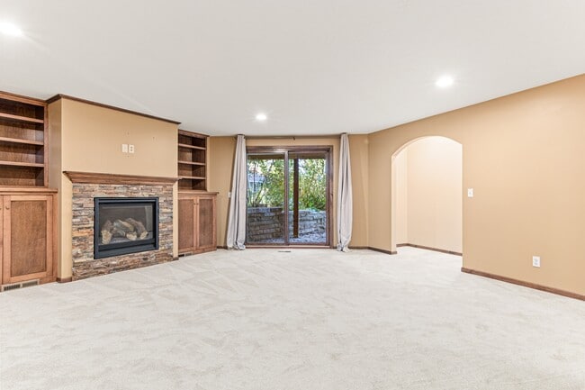 Building Photo - 7210 Juniper Ave