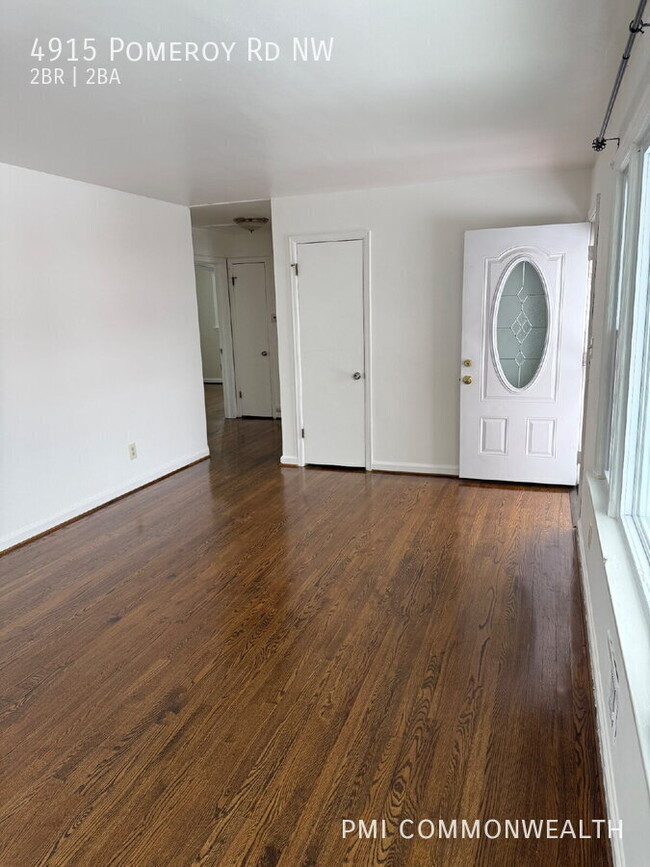 Building Photo - 4915 Pomeroy Rd NW