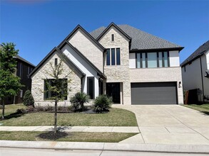 Building Photo - 4031 Heatherton Dr