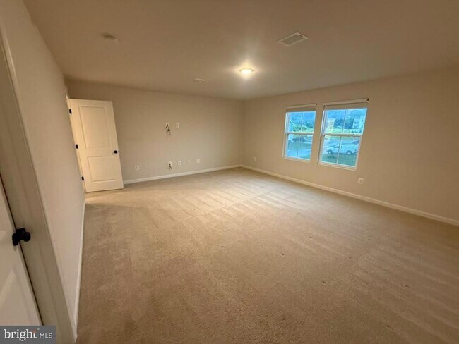 Building Photo - 141 Stifftail Rd