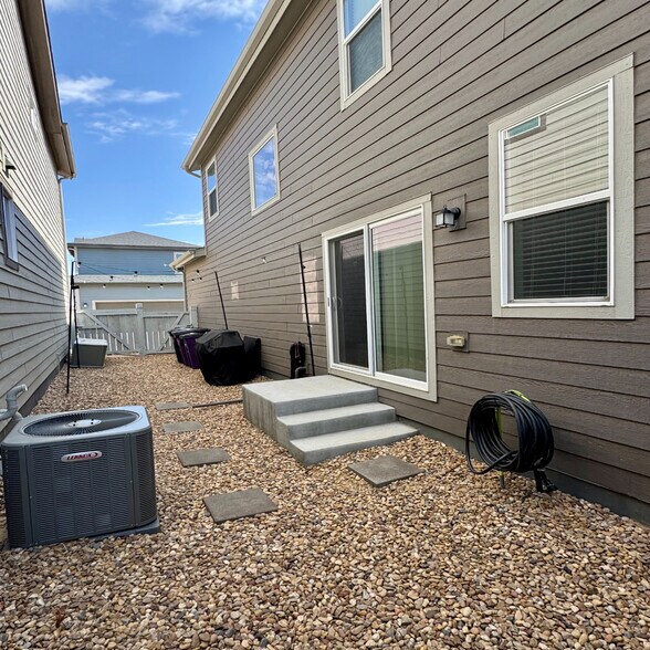 Building Photo - 18791 E 66th Pl