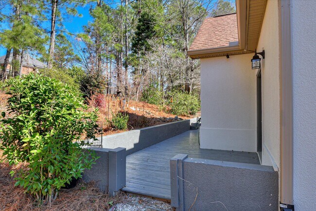 Building Photo - 133 Sweet Gum Ln