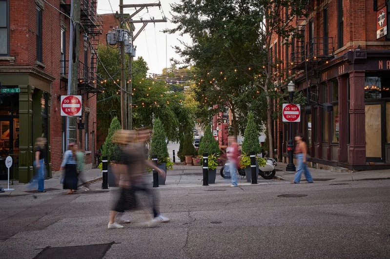 Building Photo - 1211 Broadway