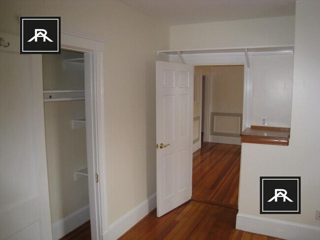 Building Photo - 3 bedroom in Brighton MA 02135