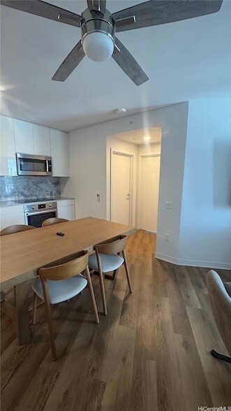 Building Photo - 987 Queen St