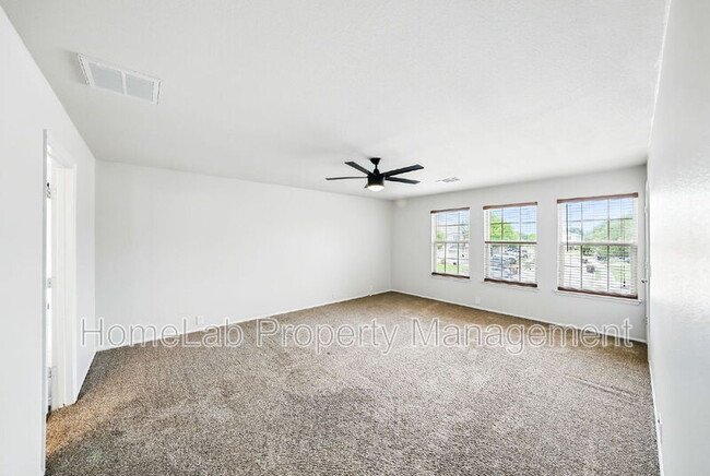 Building Photo - 3454 Kodiak Diamond