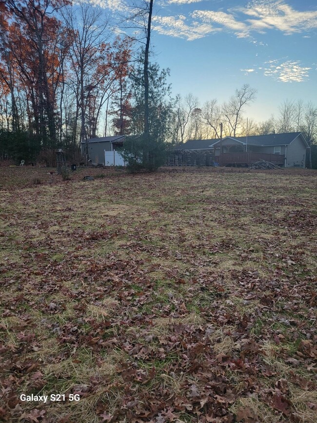 Building Photo - 6036 Seneca Trail