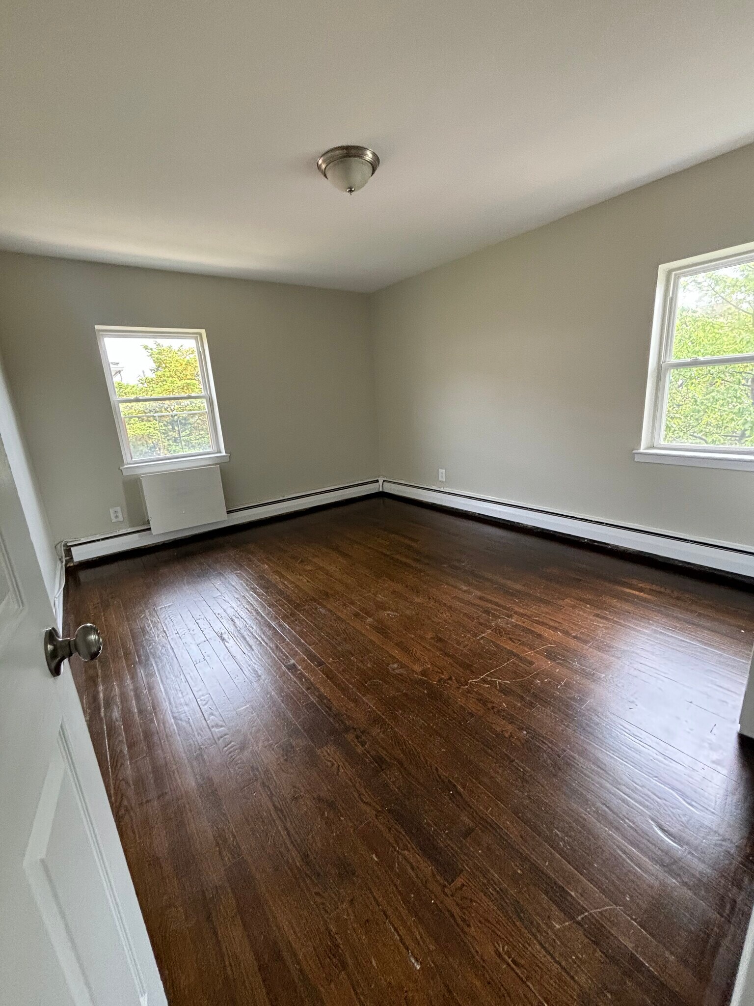 23C - 111 Lincoln Ave