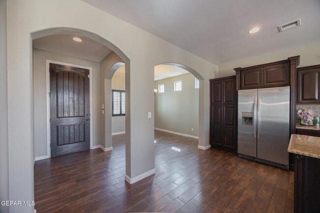 Building Photo - 12941 Immanuel Vista Dr