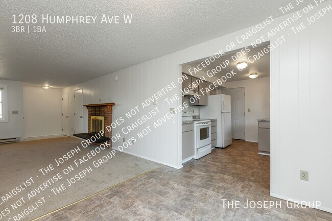 Building Photo - 1208 Humphrey Ave W