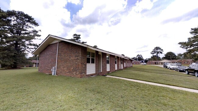 Building Photo - 317 Crabapple Cir