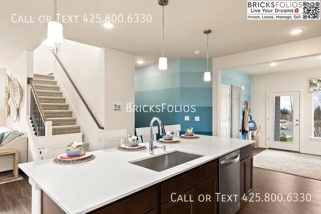 Building Photo - 5163 86th Ave NE