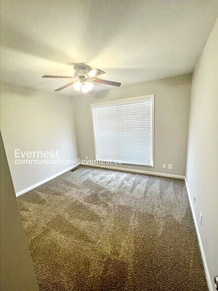 Building Photo - 3740 N Jot Dr