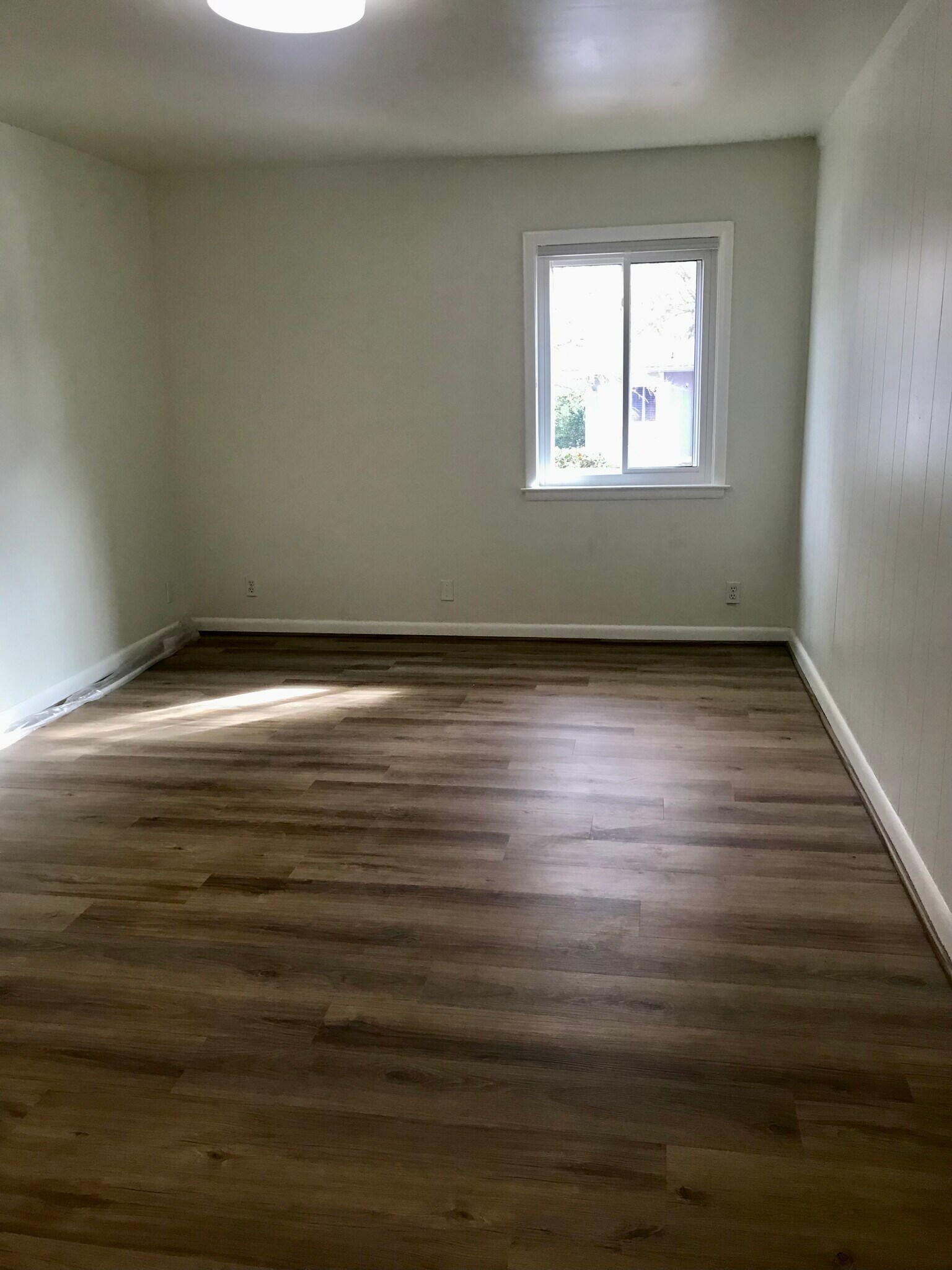 Building Photo - 21 Vaughns Gap Rd