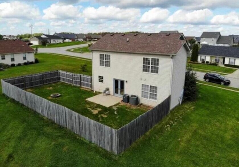 Building Photo - 428 Greathouse Dr