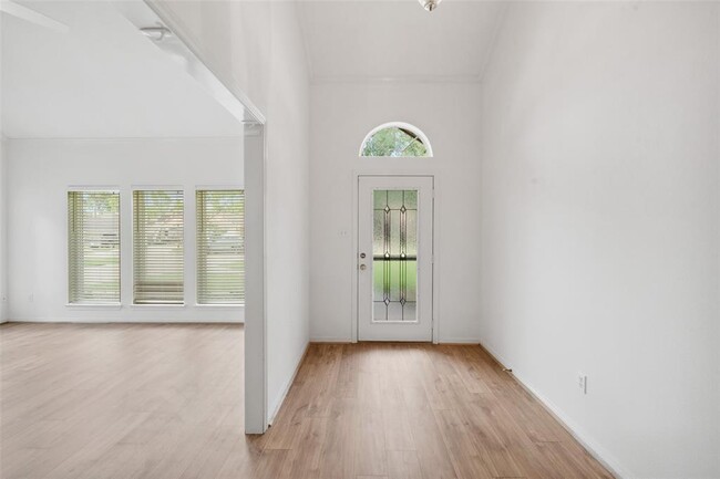 Building Photo - 12431 Pegasus Dr
